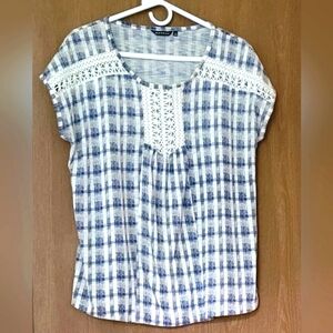 Hannah crocheted blue&white shirt Large
